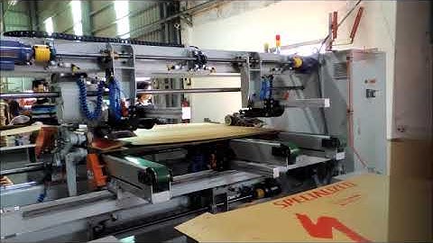 雙片半自動釘箱機 TWIN-HEAD SEMI-AUTO STITCHER