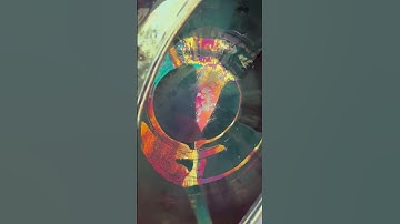 Good morning!! ✨🌈🙌 In glaze reduction luster on earthenware.