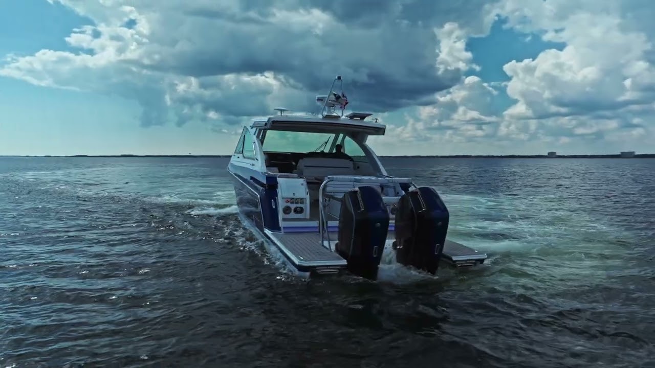 2025 Formula 380 SSC | Luxury Sport Crossover | Liquid Yachts Brokerage