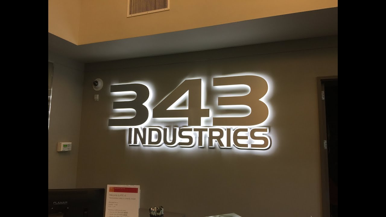 THE HALO MUSEUM IS REAL!!! - 343 Industries OFFICIAL Halo Museum! (Tyrant Tour)