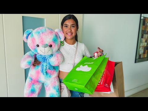 TUDO QUE LORENA GANHOU DE PRESENTE NO ANIVERSÁRIO *o que ela mais gostou ?