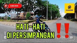 💢Penunggang Motosikal Nyaris Hilang Kawalan Di Persimpangan‼️