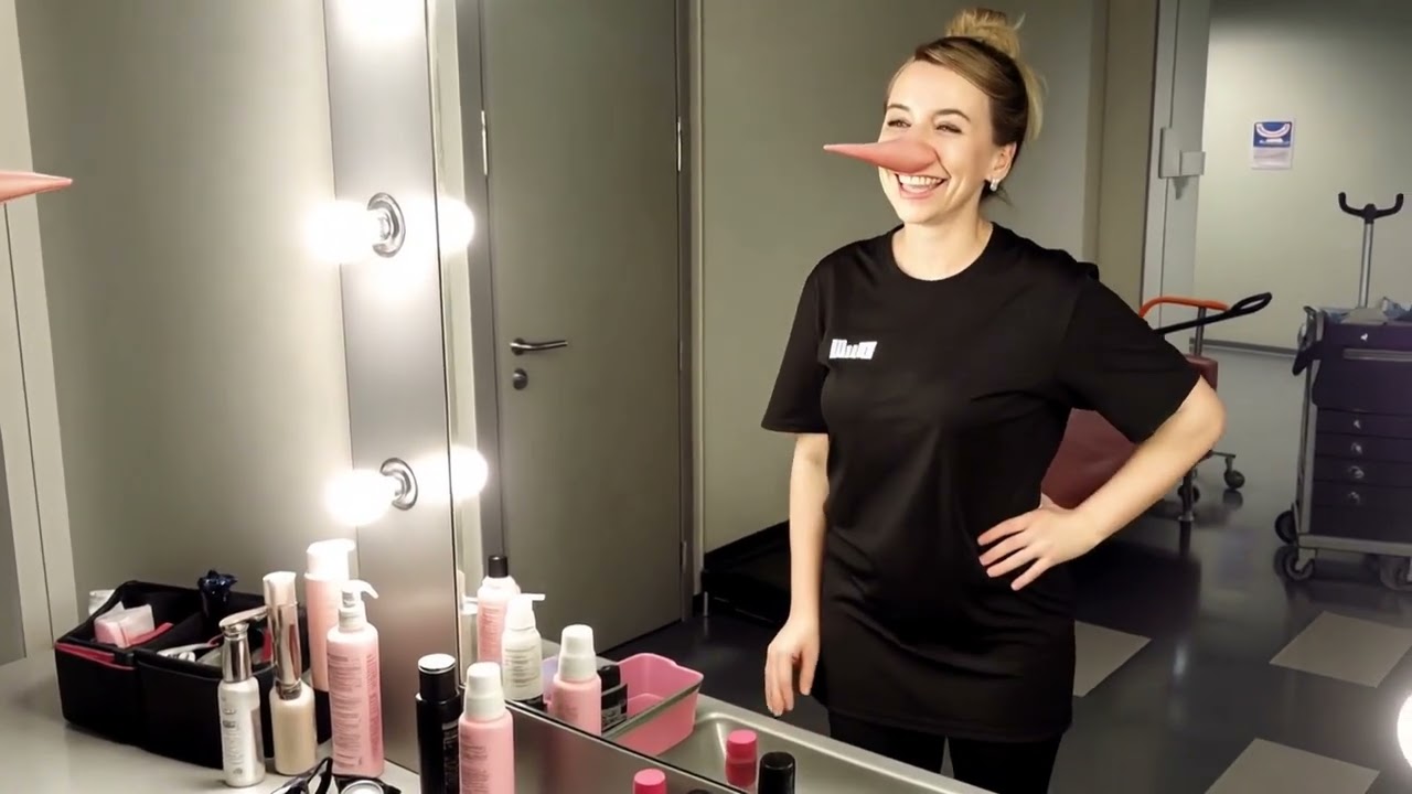 Анна Мизина