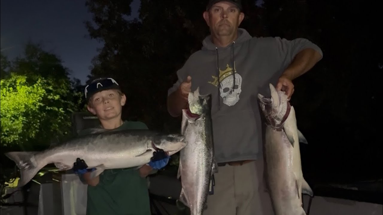 SALMON FISHING FEATHER RIVER 2026 (JIGGING)