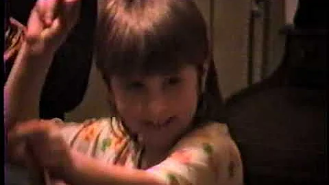 Alicia, Lance, J & J singing & Dancing with Mom on...