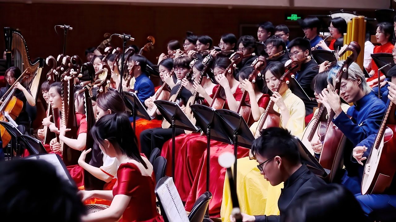 清华大学：龙腾虎跃【国乐】｜Tsinghua University, China