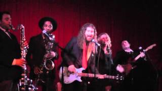 "Never Knew What Love Can Do" Casey Abrams and The Gingerbread Band with Haley Reinhart