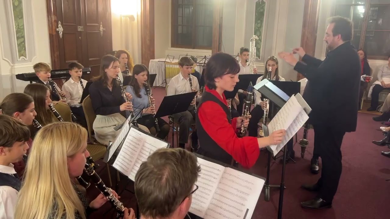 Františka Urbanová, Vánoční koncert ZUŠ Praha 6, Nad Alejí 28, 15. 12. 2025, Tereziánský sál,Břevnov