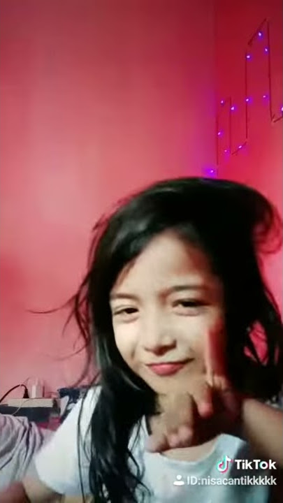 TikTok Mocucu Dimana Ada Dua Lobang 01-02