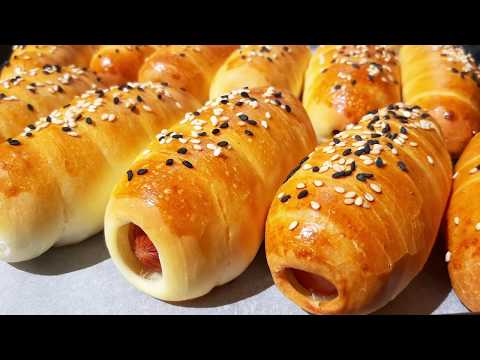 Video: Sıcak Tavuk Sosisi, Elma Ve Bademli Sandviç Nasıl Yapılır