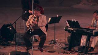 Video thumbnail of ""Look To The Sky" ALLAN VACHE & THE RICKY MALICHI TRIO with MIKE FRANCIS"