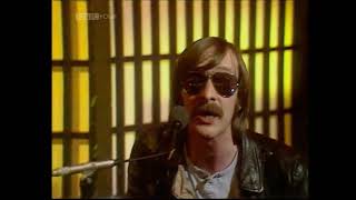 Run For Home - Lindisfarne (Top of the Pops 1978)