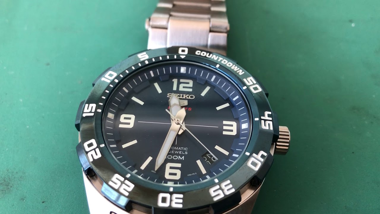 Seiko 5 Sports Countdown Timer SRPB85K1 - seconds hand movement - YouTube