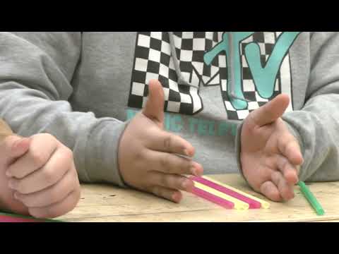 Building wind-powered cars at College Place Middle School