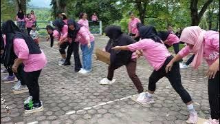 Lomba injak kardus dlm rangka outdoor Iin_fitclub