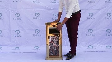 Thùng rác đá hoa cương có gạt tàn, chất liệu inox mạ vàng