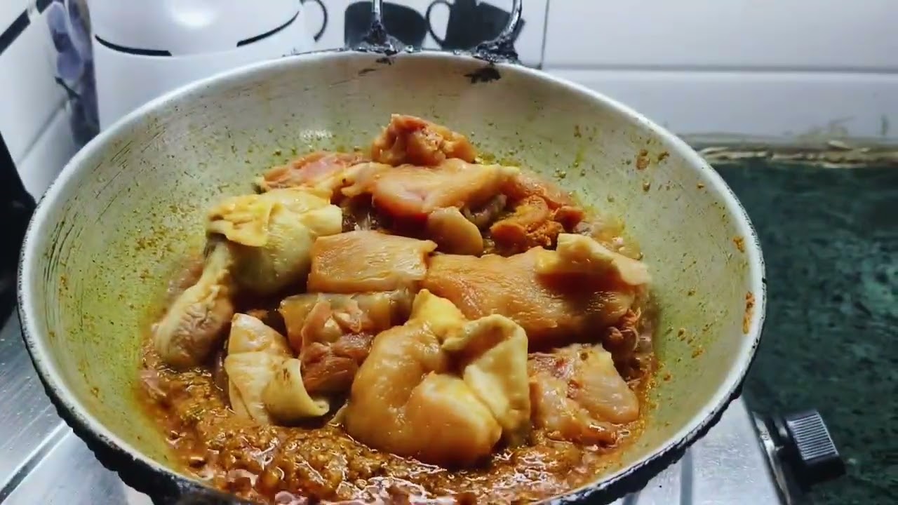আমি যেভাবে দেশি মুরগী রান্না করি 