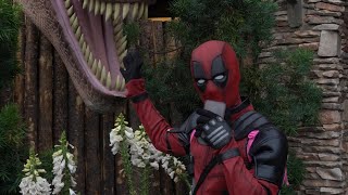 Deadpool Teaches About Dinosaurs!