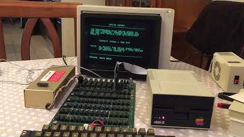 Apple II motherboard test video