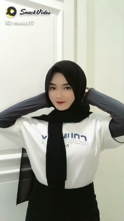 gadis manja
