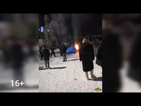 Убитую "мышь" на площади Владивостока сожгли в новогоднюю ночь