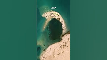 Thumbnail of A sandbar submerges on the shoreline of Qinghai Lake, located in northwest China.