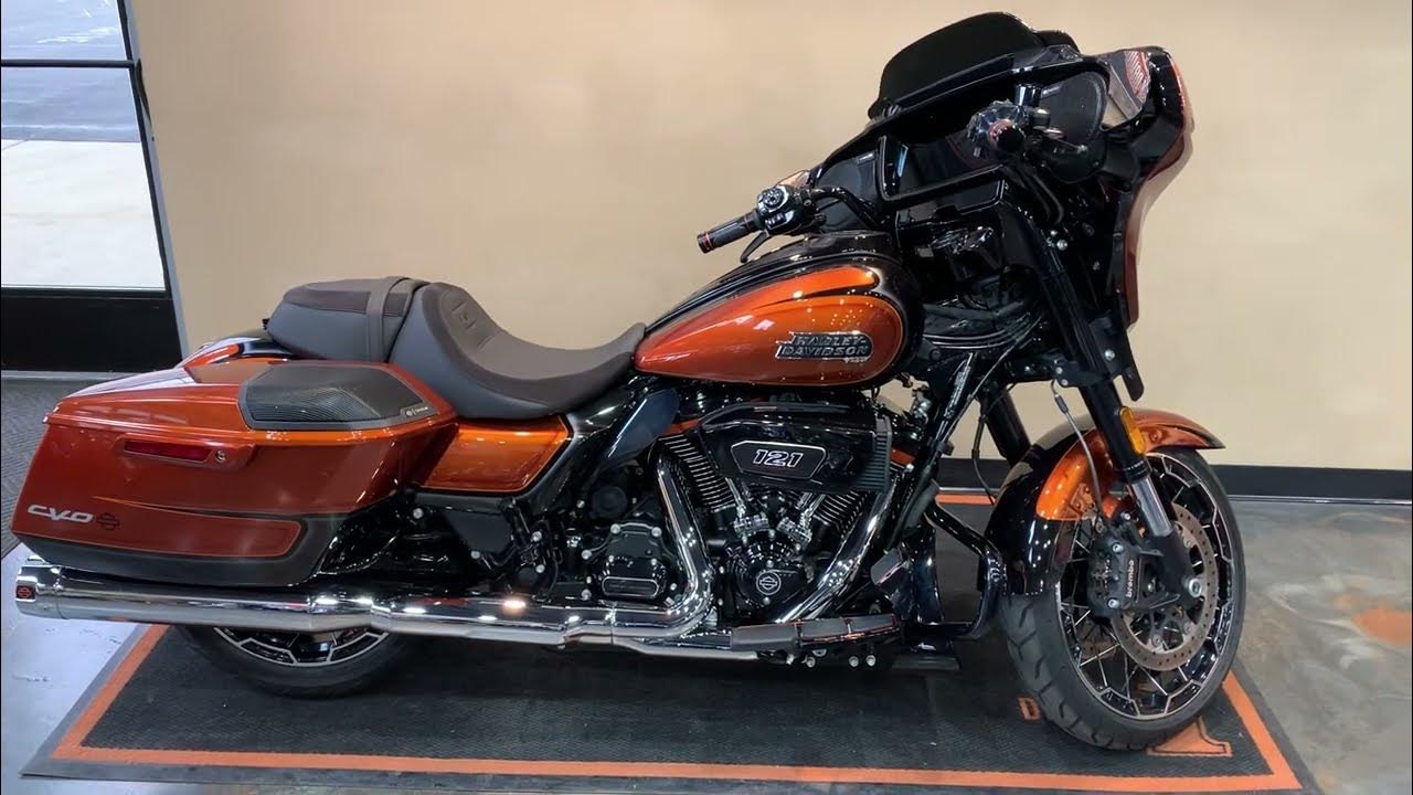 2023 HarleyDavidson CVO Street Glide in Whiskey Neat w/ Raven Metallic