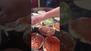 Comida callejera: Las memelas del Boulevard en Puebla 📍Blvd. Capitán Carlos Camacho Espíritu