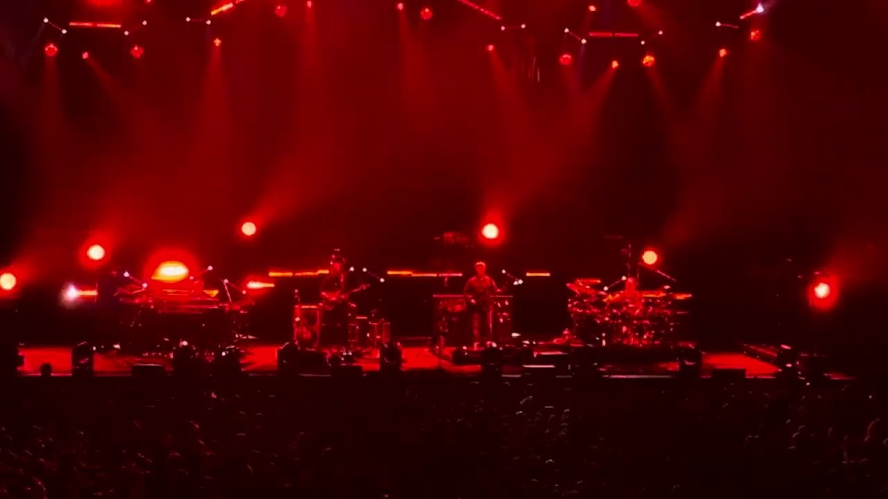 Phish - 05 Wolfman's Brother 06 Punch You in the Eye 07 Sigma