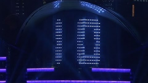 Raw: Hong Kong Skyline Lights Up on New Year