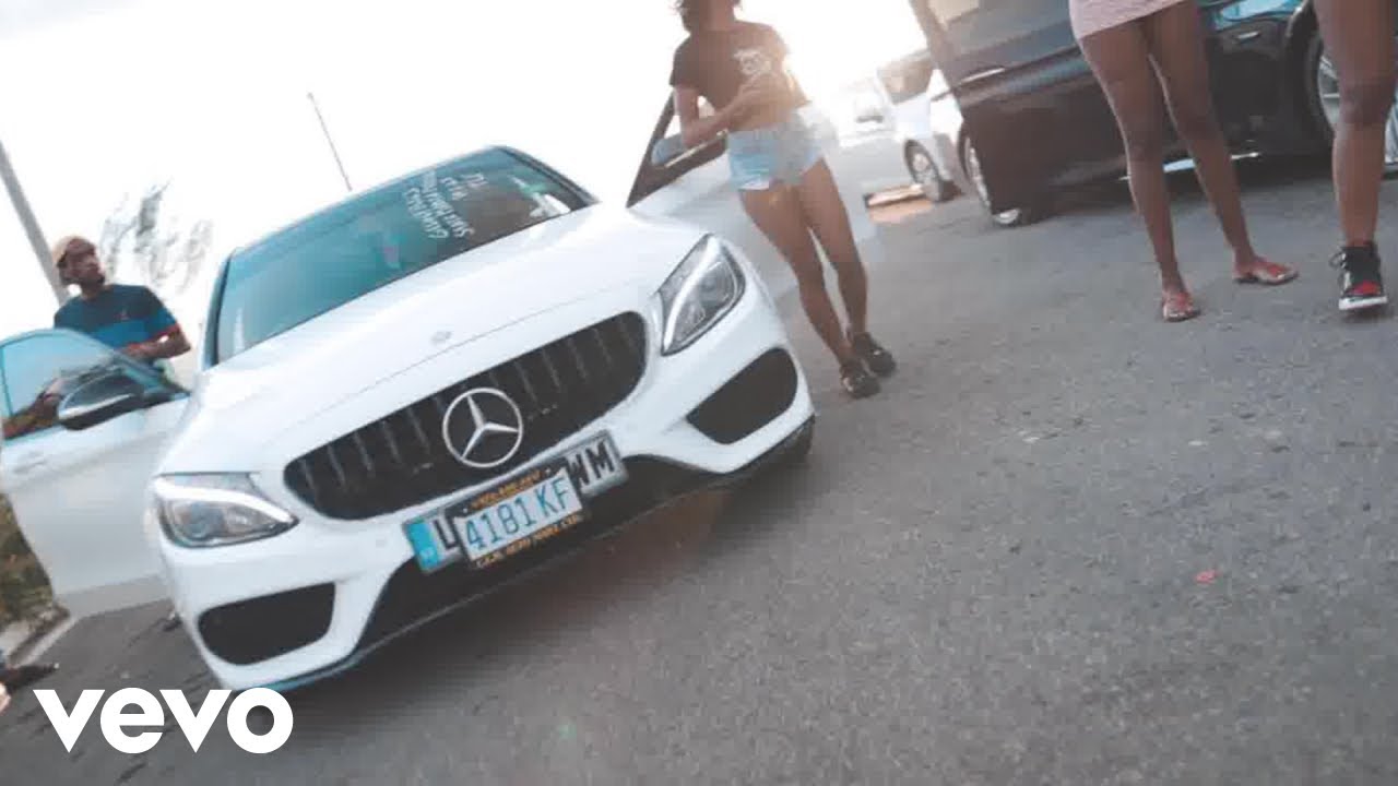 Takeova - Skull Pon eeh Telephone (Official Video)