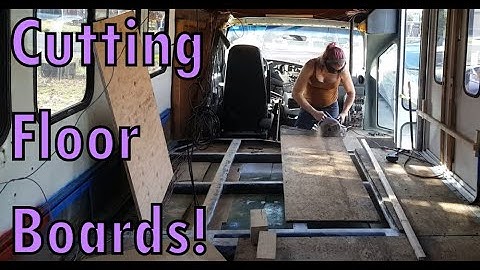 Bus Build - Cutting new floor boards to replace the rotten original wood