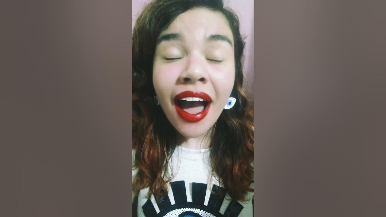 A Porta- Mariana Froes e Phill Veras