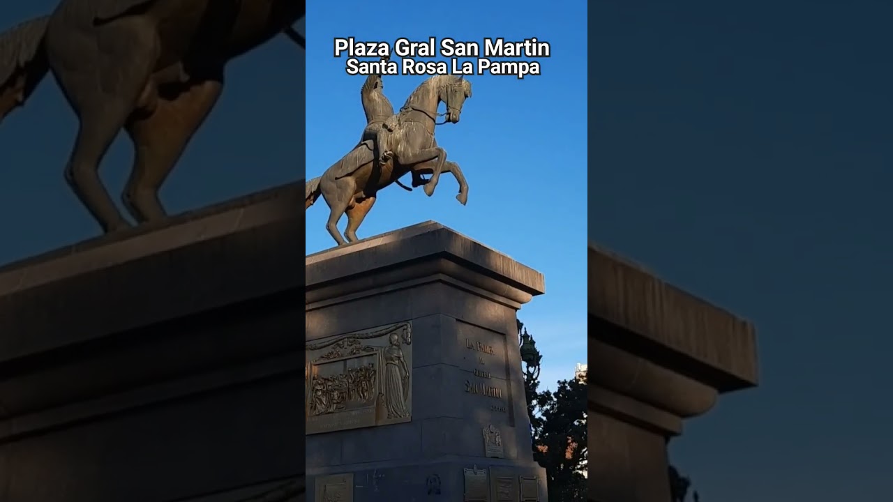 Monumento equestre General José de San Martin.