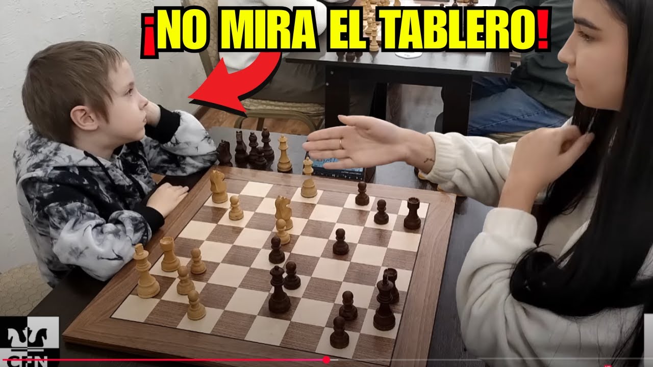 Reacción ¡El INCREIBLE niño que NO necesita ver el tablero de Ajedrez!