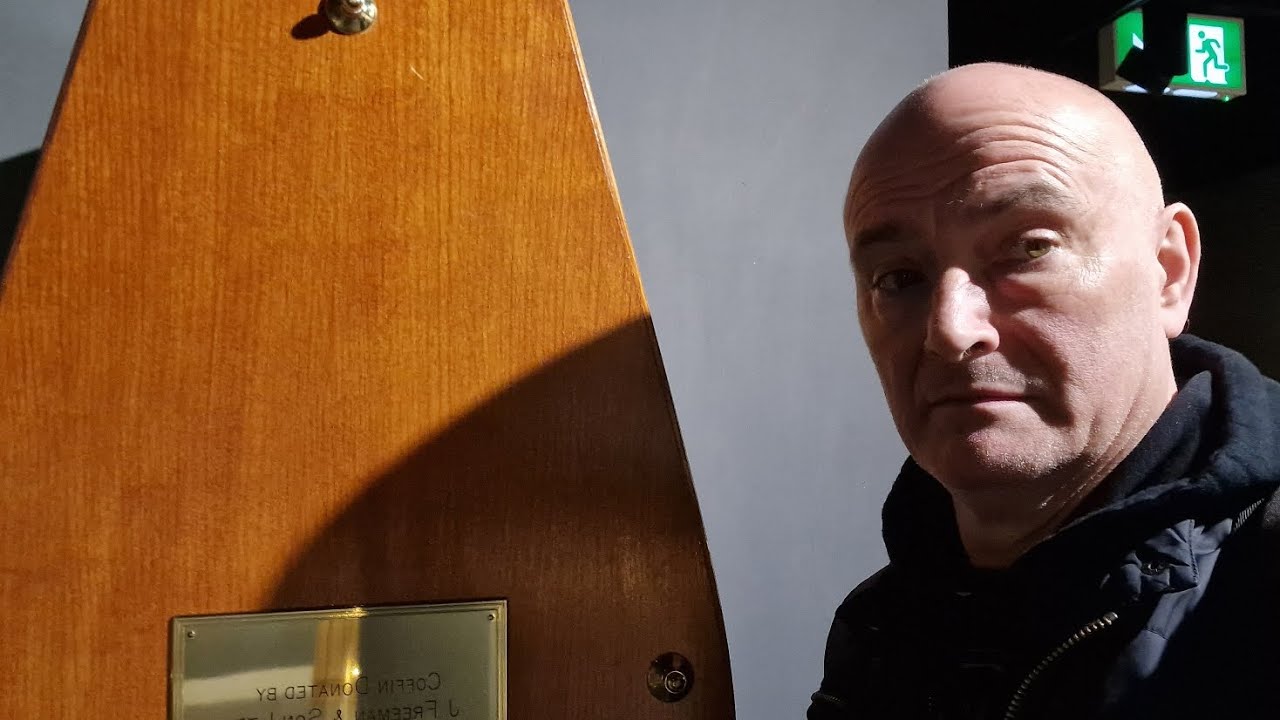 Был дождливый день, поэтому я отправился в прошлое!