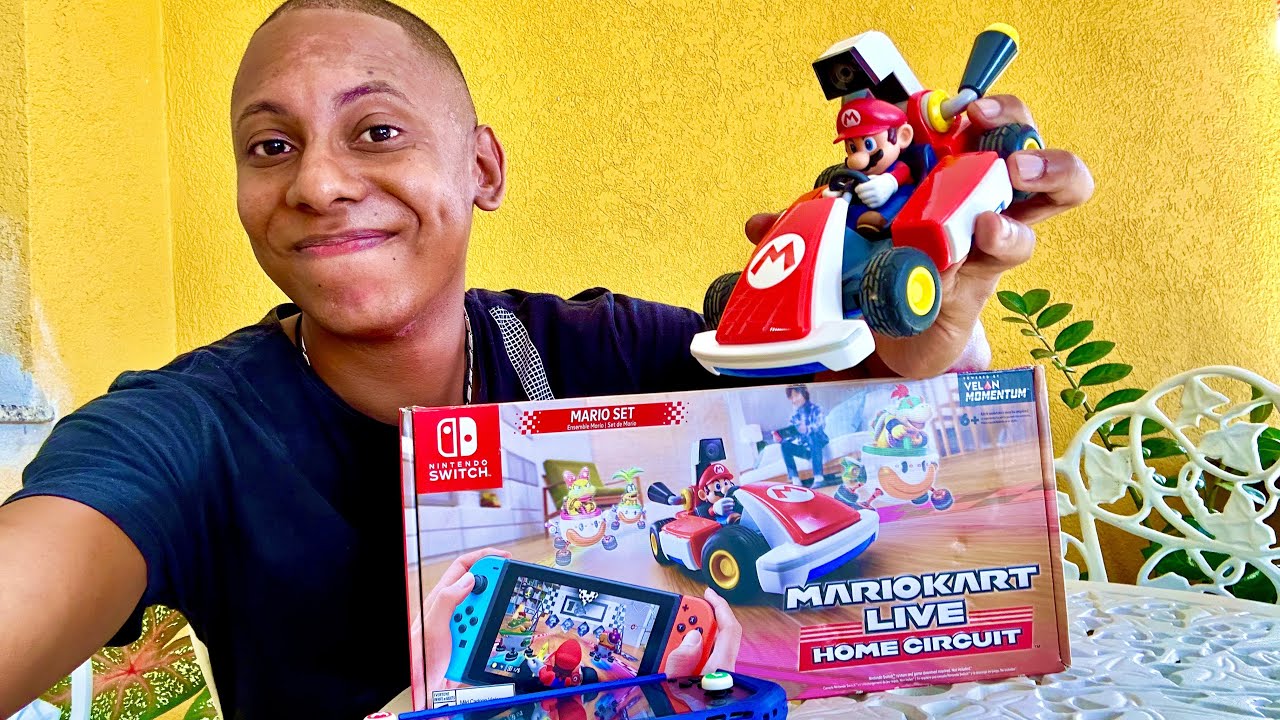 Mario Kart Live: Home Circuit é um brinquedo / jogo para a