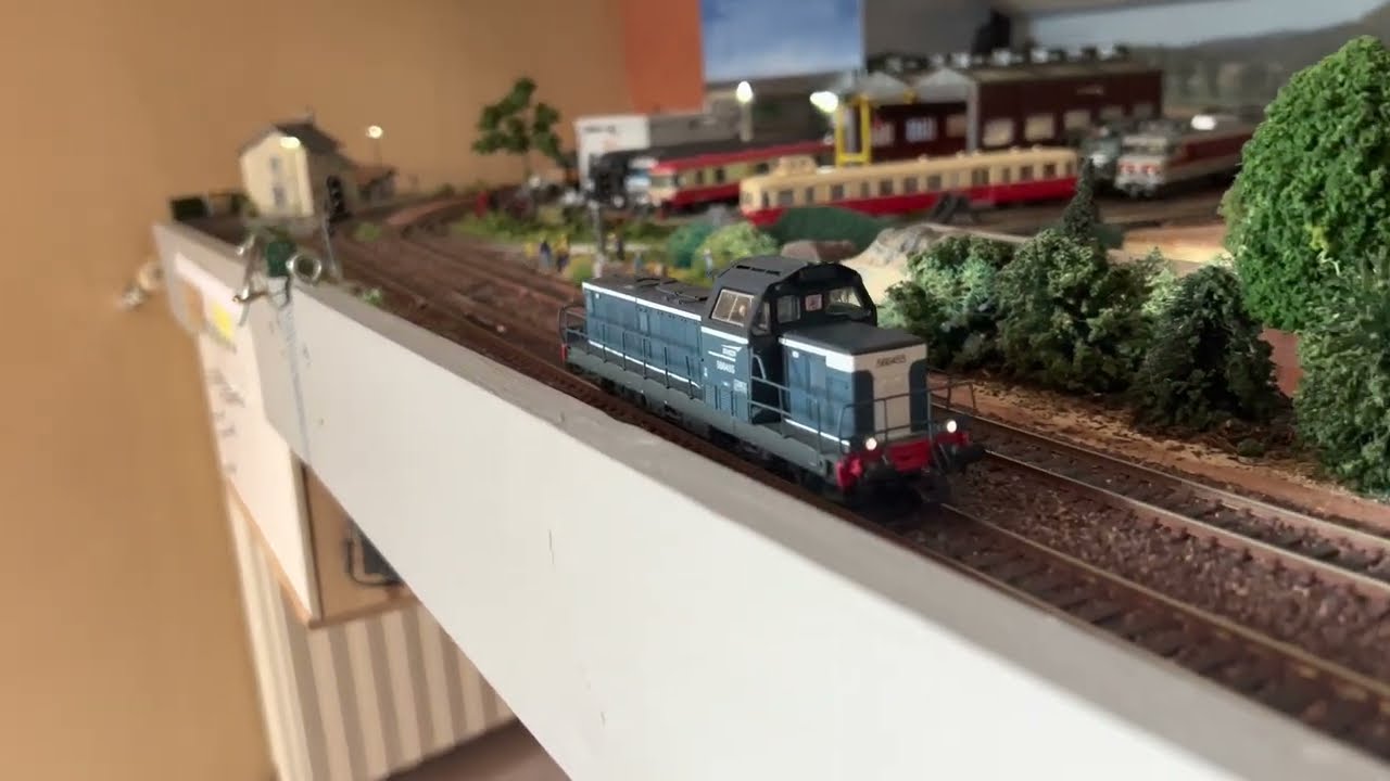 BB 66455/66400 convoi Céréalier Jouef SNCF (Décodeur Delage)