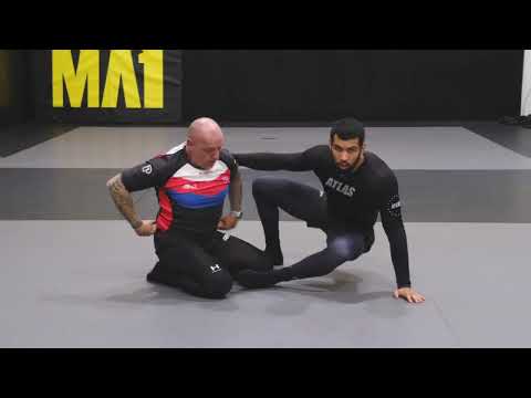 Turtle Offence — Attacking Back from Narrow Base | BJJ Fundamentals Course S5E2