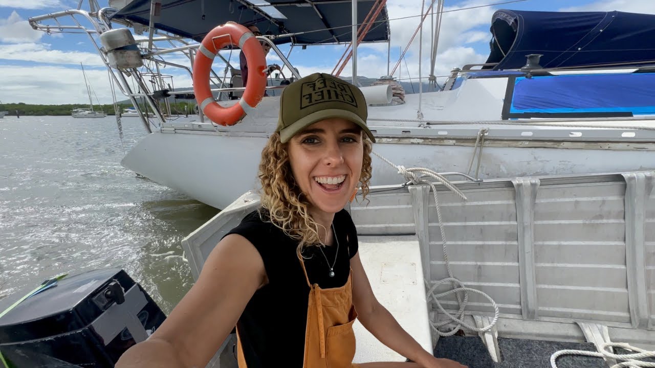 ⁣DIY Sailboat Tow to the Boatyard — No Engine & Strong Tides! Ep 12