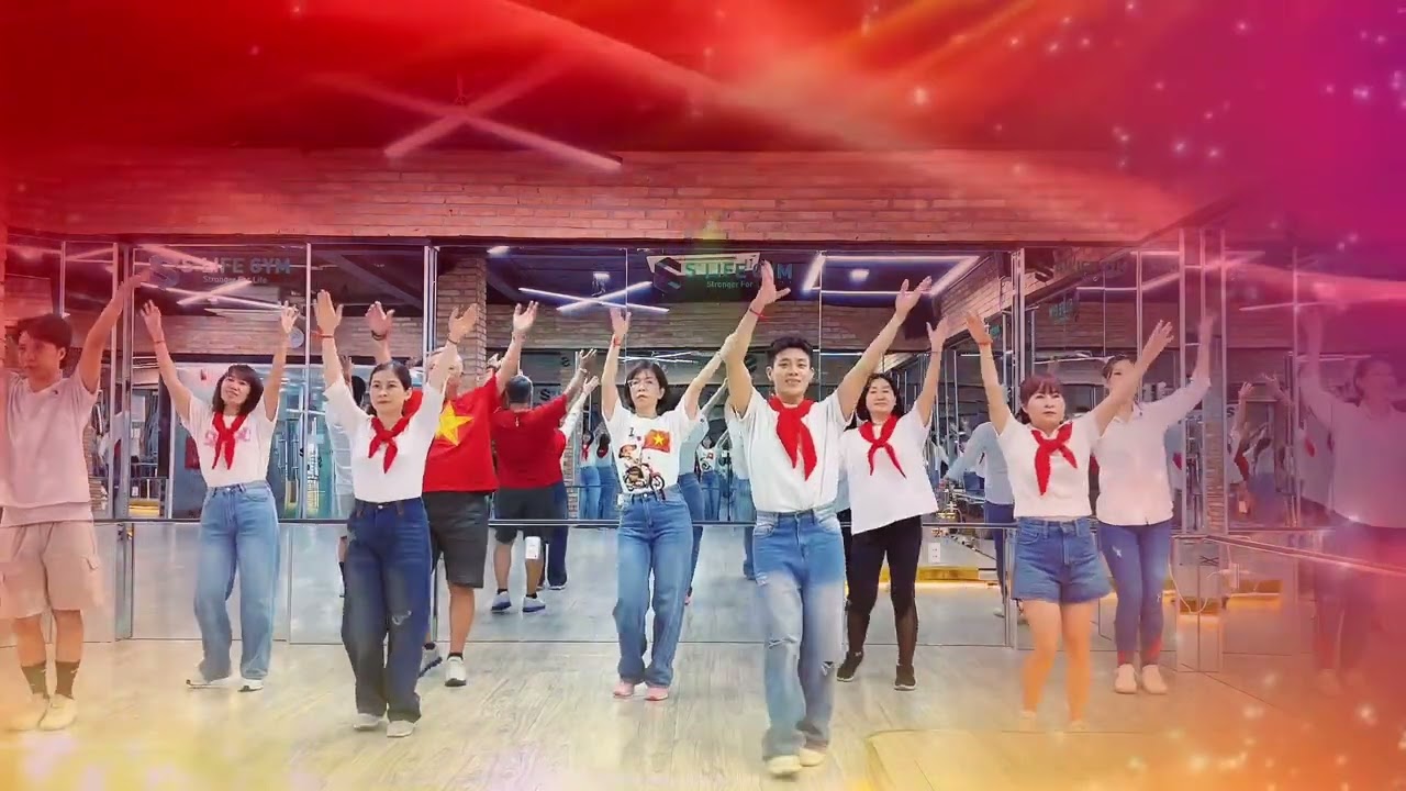 Việt Nam - tự hào bước tiếp tương lai 