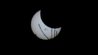 Partial solar eclipse and massive sunspots - Oct 23/2014