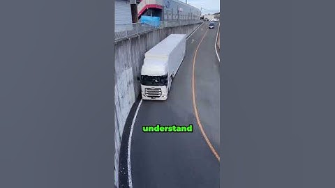 This Truck Driver is a Genius 👏