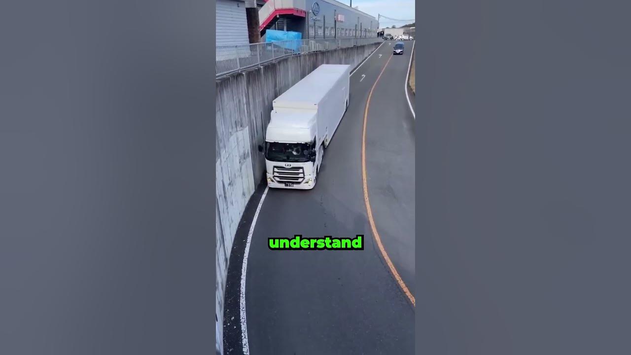 This Truck Driver is a Genius π This Truck Driver is a Genius π