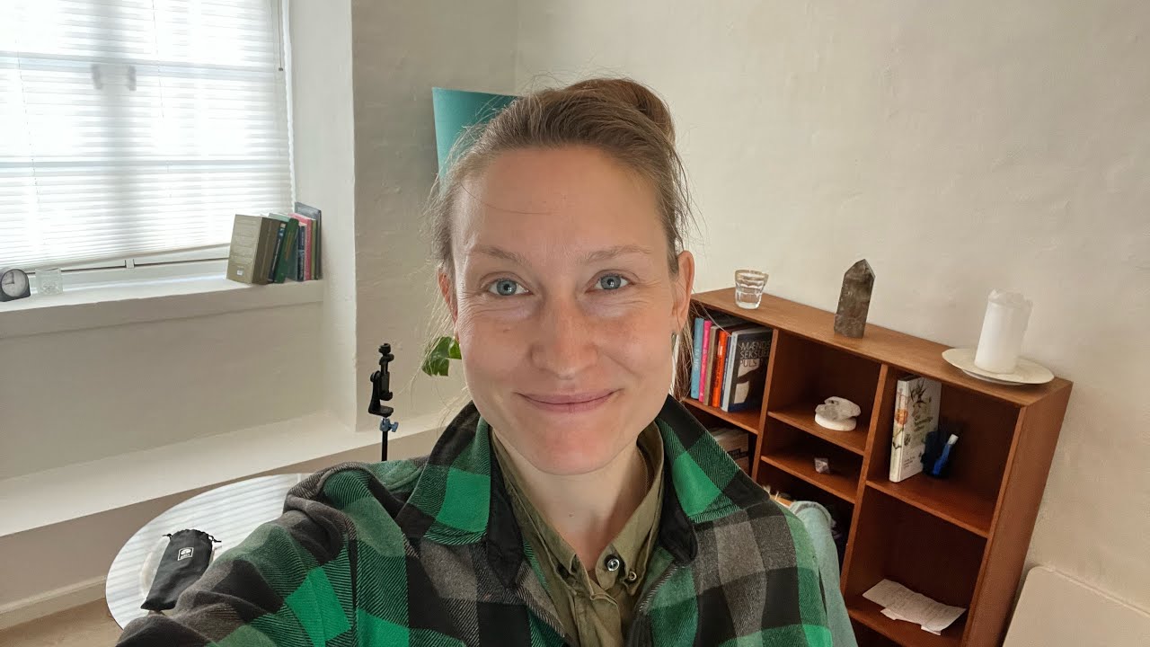 Healing og aktivering af dit Hjertechakra • Meditation 💗 De 15 chakra 6/15