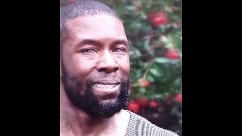 Bird Box (2018) - Oh no! He saw it! #shorts #scifi #apocalypse