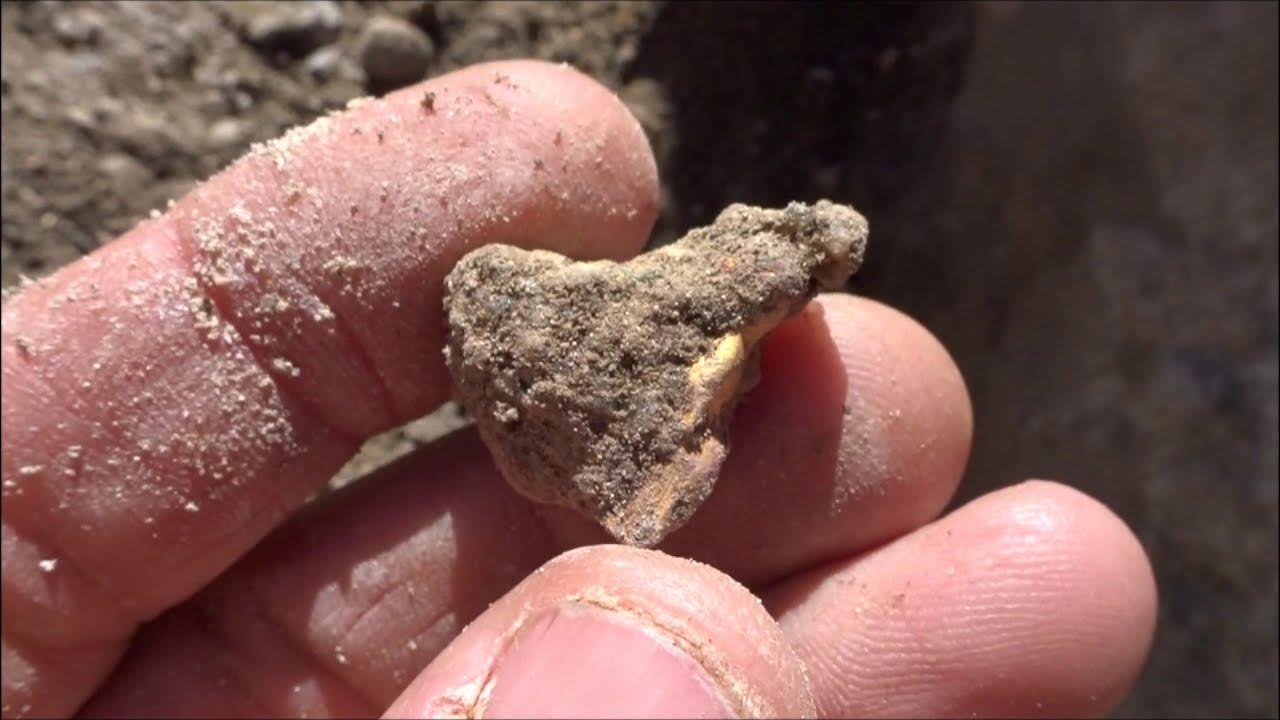 Big Gold Nugget Found in Arizona with a Minelab GPZ 7000 Metal Detector