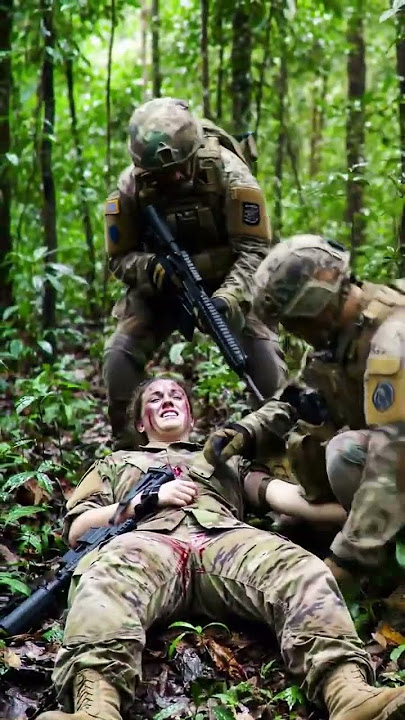 Courage Under Fire β US Army Female Soldier Rescued In Jungle Combat ποΈπΏπ₯ #armygirl