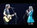 Keith Urban & Julia Michaels - "Lie To Me" LIVE From The Graffiti U World Tour - 5 Seconds Of Summer