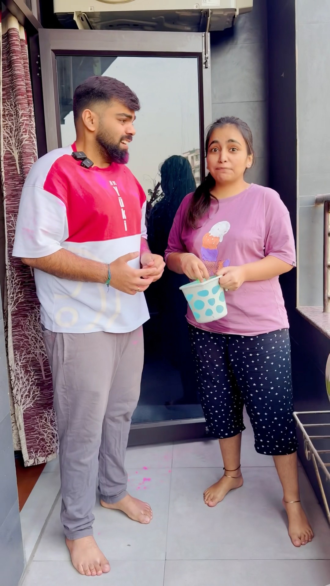 Gaurav gudiya nai ye kisko balloon mardiya wait for end #shorts #gauravaroravlogs #youtubeshorts